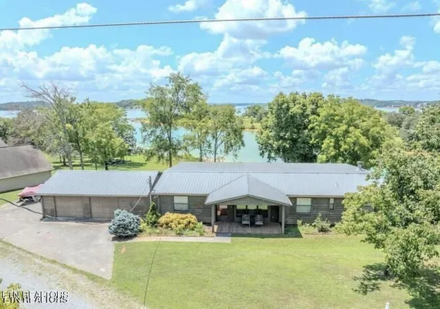 2nd image of 1369 Paradise Lane, Dandridge, TN 37725 | MLS# 3278356