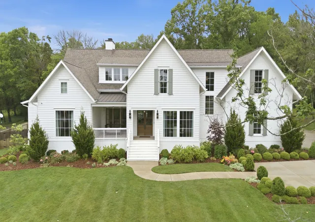 2nd image of 9028 Forest Lawn Dr, Brentwood, TN 37027 | MLS# 3173636