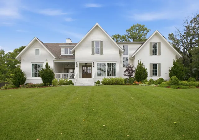 1st image of 9028 Forest Lawn Dr, Brentwood, TN 37027 | MLS# 3173636