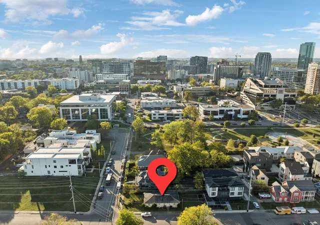 1st image of 729 14th Ave S, Nashville, TN 37203 | MLS# 3167486