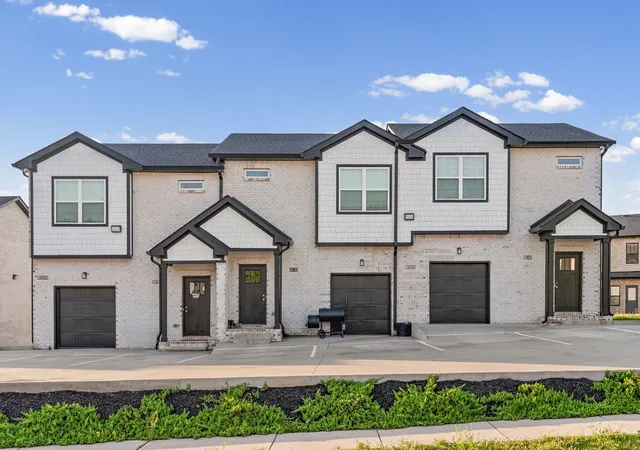 1st image of 1170 Meadowhill Ln, Clarksville, TN 37043 | MLS# 3167320