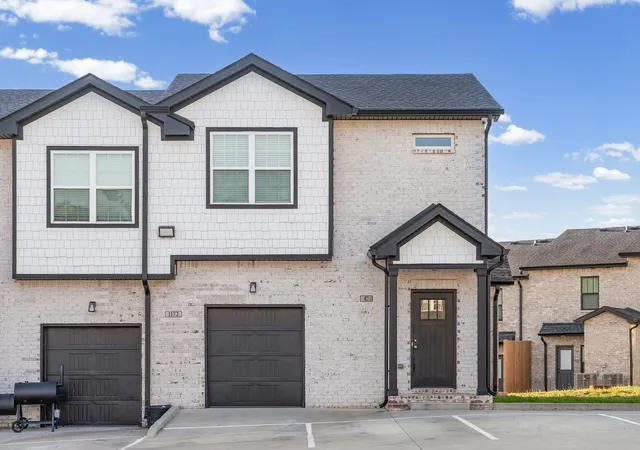 2nd image of 1170 Meadowhill Ln, Clarksville, TN 37043 | MLS# 3167320