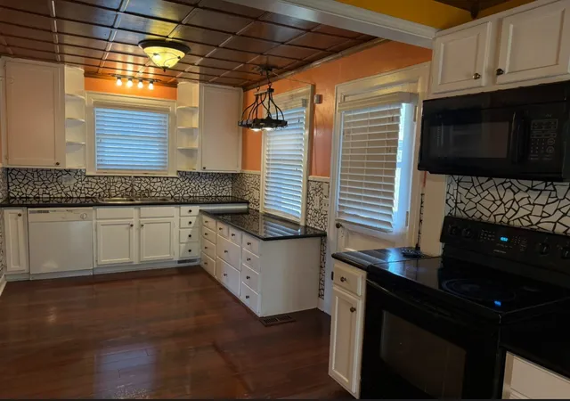 Photo 4 of Single family home for sale at 313 W Old Hickory Blvd, Madison, TN 37115 | MLS# 3167313 | Listing updated on 2026-06-03
