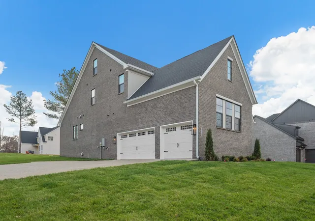 Photo 3 of Sale Pending at 7300 Woodwick Dr, Fairview, TN 37062 | MLS# 3167378 | Listing updated on 2026-10-03