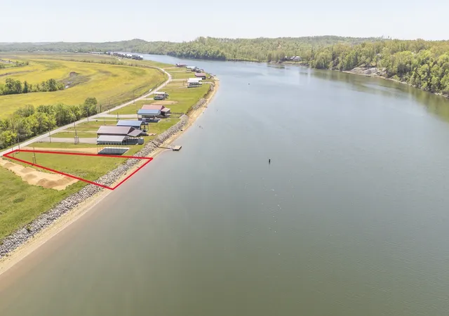 Photo 1 of Land for sale at 2027 Hardin Btm River Rd, Clifton, TN 38425 | MLS# 3168528 | Listing updated on 2026-08-20