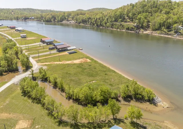 Photo 4 of Land for sale at 2027 Hardin Btm River Rd, Clifton, TN 38425 | MLS# 3168528 | Listing updated on 2026-08-20