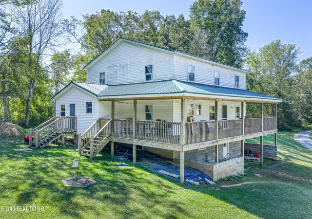 2nd image of 107 Cherry St, Deer Lodge, TN 37726 | MLS# 3278355