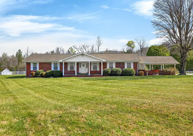 Homes for sale in Decatur, TN | 7669 State Hwy 30 E, Decatur, TN 37322 | MLS# 3245633