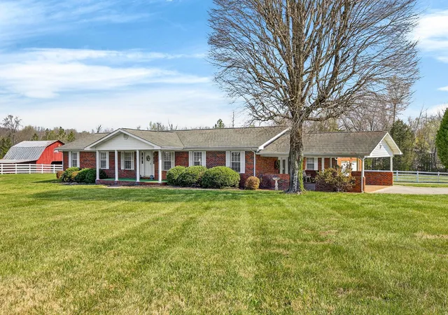 Homes for sale in Decatur, TN | 7669 State Hwy 30 E, Decatur, TN 37322 | MLS# 3245633