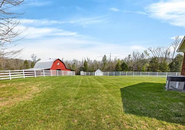 Homes for sale in Decatur, TN | 7669 State Hwy 30 E, Decatur, TN 37322 | MLS# 3245633