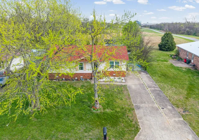 Homes for sale in Hopkinsville, KY | 314 Kauai King Dr, Hopkinsville, KY 42240 | MLS# 3167647