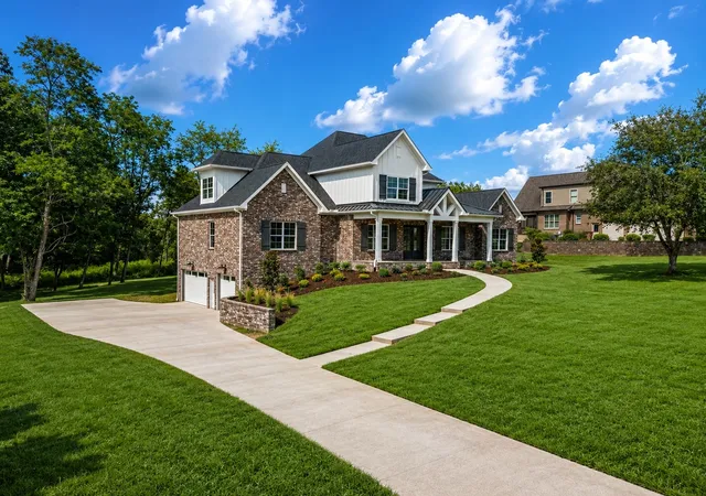 Photo 2 of Mansion for sale at 8247 Ambrose Ct, Brentwood, TN 37027 | MLS# 3171362 | Listing updated on 2026-08-31