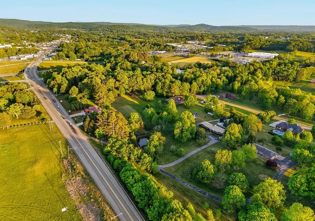 Homes for sale in Sparta, TN | 843 W Bockman Way, Sparta, TN 38583 | MLS# 3181427