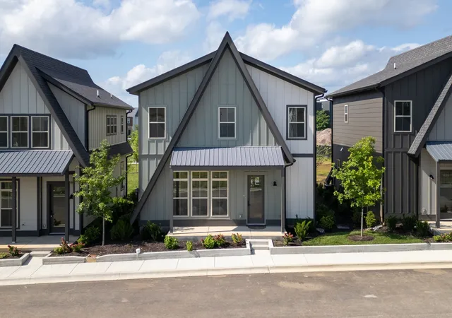 2nd image of 406 Morningside Mnr, Nashville, TN 37209 | MLS# 3167733