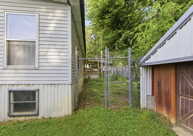 26th image of 207 Center St, Portland, TN 37148 | MLS# 3167787