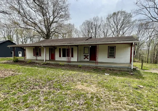 Homes for sale in Summertown, TN | 318 Hwy 20, Summertown, TN 38483 | MLS# 3167872