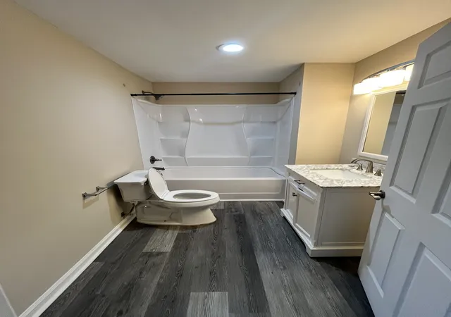 Photo 3 of Single family home for sale at 3574 New Manchester Hwy, Tullahoma, TN 37388 | MLS# 3167980 | Listing updated on 2026-08-29