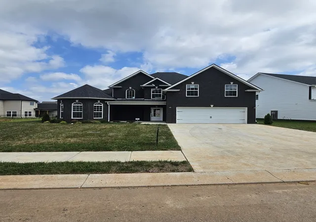 Homes for sale in Clarksville, TN | 1348 Mourning Cloak Dr, Clarksville, TN 37043 | MLS# 3167977