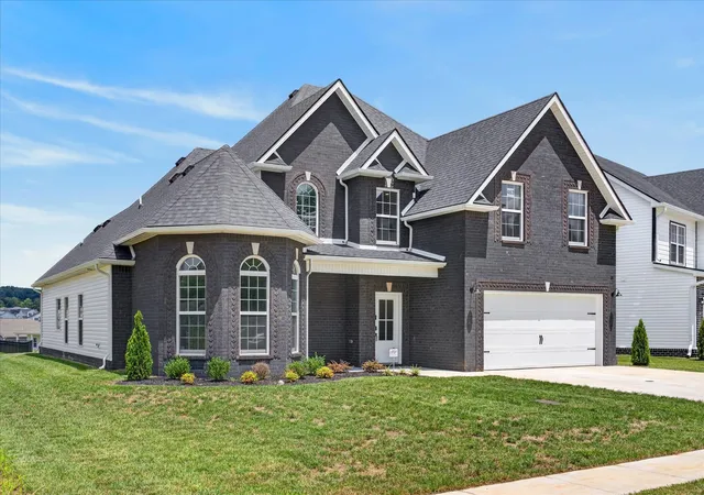 Photo 3 of Single family home for sale at 1348 Mourning Cloak Dr, Clarksville, TN 37043 | MLS# 3167977 | Listing updated on 2026-09-19