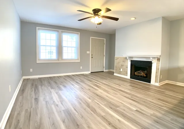 3rd image of 211 Lexington Dr, Clarksville, TN 37042 | MLS# 3168048