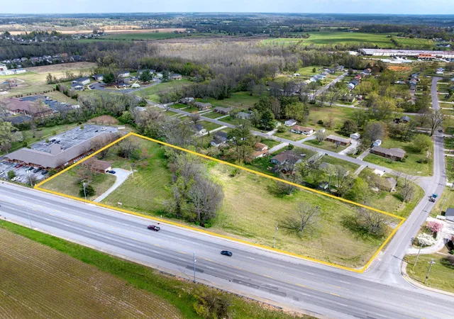 1st image of 936 S Broadway St, Portland, TN 37148 | MLS# 3168022