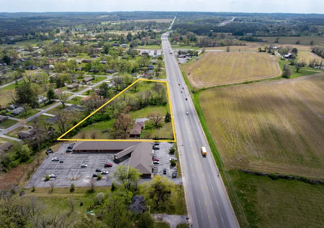 4th image of 936 S Broadway St, Portland, TN 37148 | MLS# 3168022