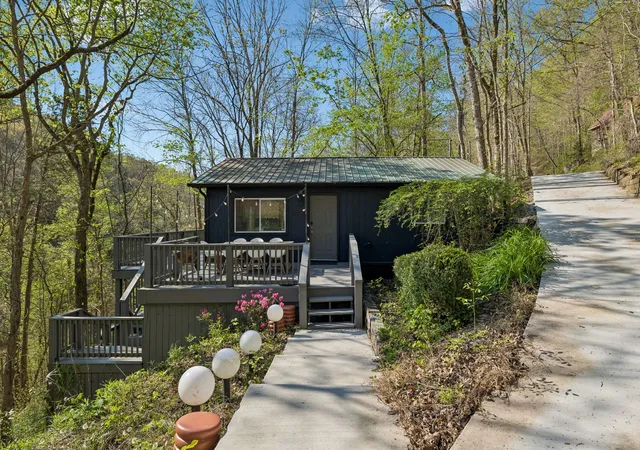 1st image of 1407 Lakeside Dr, Smithville, TN 37166 | MLS# 3170965