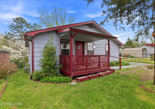 Homes for sale in Oliver Springs, TN | 428 Browder Circle, Oliver Springs, TN 37840 | MLS# 3168046