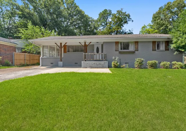 Single family home for sale at 151 N White Sta Rd, Memphis, TN 38117 | MLS# 3168104
