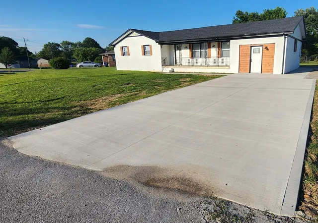 1st image of 7004 Forest Park Blvd, Hopkinsville, KY 42240 | MLS# 3168121