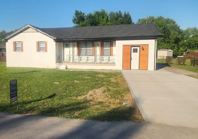 2nd image of 7004 Forest Park Blvd, Hopkinsville, KY 42240 | MLS# 3168121