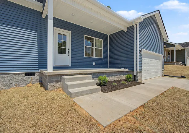 5th image of 318 Pine Hill Dr, Hopkinsville, KY 42240 | MLS# 3168164