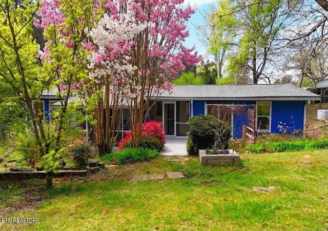 Photo 2 of Manufactured home for sale at 169 County Rd 463, Englewood, TN 37329 | MLS# 3181453 | Listing updated on 2026-09-27