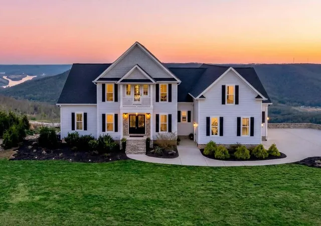 Homes for sale in Jasper, TN | 155 Riverview Court, Jasper, TN 37347 | MLS# 3168239
