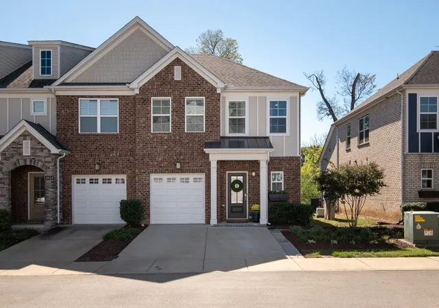 3rd image of 1022 Emery Bay Cir, Hendersonville, TN 37075 | MLS# 3168494