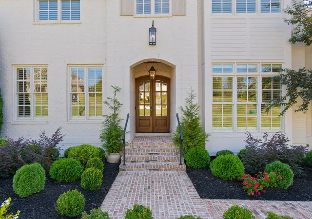 Photo 1 of Single family home for sale at 9611 Portofino Dr, Brentwood, TN 37027 | MLS# 3615590 | Listing updated on 2026-10-30