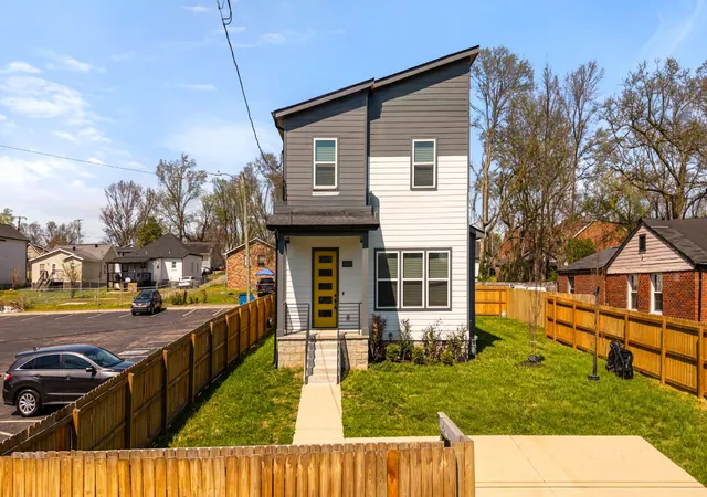 Photo 1 of Single family home for sale at 2520 Delk Ave, Nashville, TN 37208 | MLS# 3169734 | Listing updated on 2026-09-16