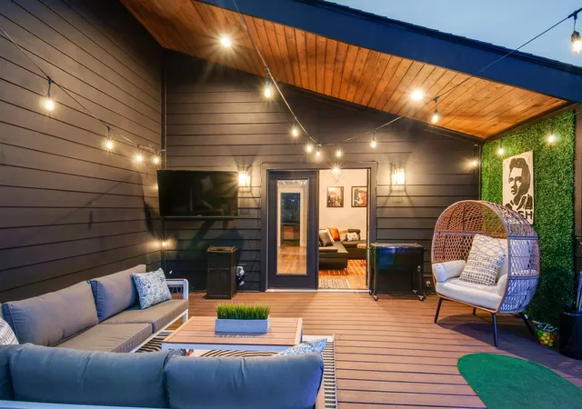 Photo 1 of Sale Pending at 613a 21st Avenue N, Nashville, TN 37203 | MLS# 3176499 | Listing updated on 2026-08-20