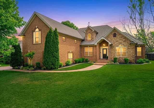 Photo 1 of Single family home for sale at 815 Tall Oak Trl, Mount Juliet, TN 37122 | MLS# 3184153 | Listing updated on 2026-08-24