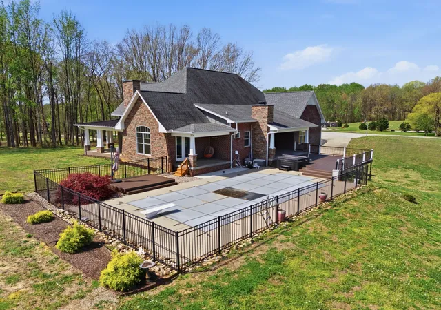 3rd image of 2385 Pleasant View Rd, Pleasant View, TN 37146 | MLS# 3169067