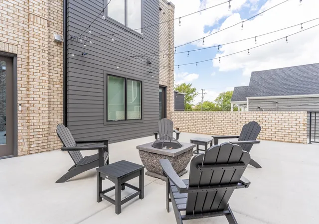 Homes for sale in Nashville, TN | 3206 W End Cir #8, Nashville, TN 37203 | MLS# 3168774