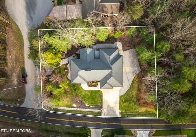 2nd image of 194 Forest View Dr, Crossville, TN 38558 | MLS# 3168718