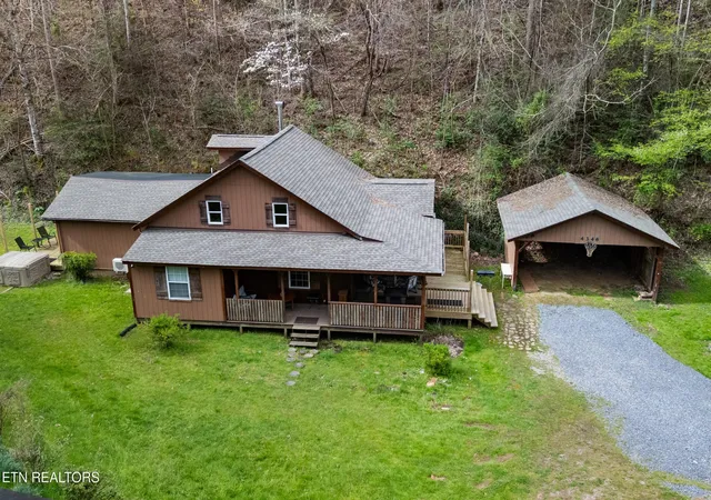 Photo 3 of Single family home for sale at 4346 Grindstone Ridge Rd, Pigeon Forge, TN 37863 | MLS# 3270211 | Listing updated on 2026-07-10
