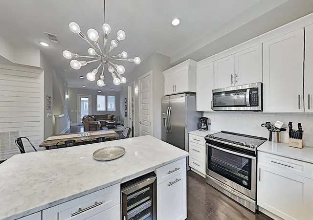 Photo 4 of Townhouse for sale at 2410 Meharry Blvd #2, Nashville, TN 37208 | MLS# 3168744 | Listing updated on 2026-08-31