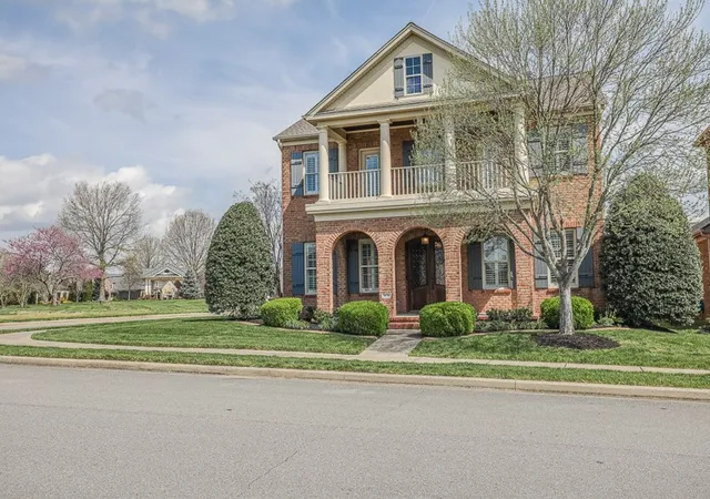 Homes for sale in Gallatin, TN | 1676 Kelvington Blvd, Gallatin, TN 37066 | MLS# 3169315