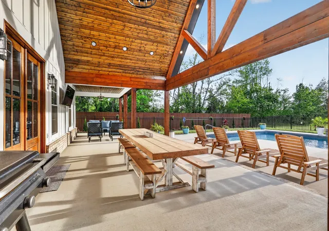 Photo 1 of Single family home for sale at 879 Mount Vernon Rd, Bethpage, TN 37022 | MLS# 3182453 | Listing updated on 2026-09-17