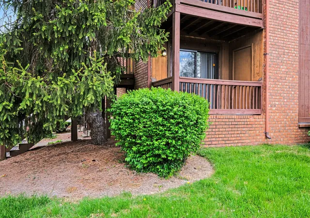 3rd image of 127 Brooke Castle Dr, Hermitage, TN 37076 | MLS# 3169823