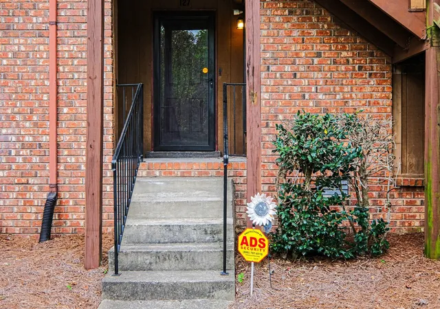 4th image of 127 Brooke Castle Dr, Hermitage, TN 37076 | MLS# 3169823