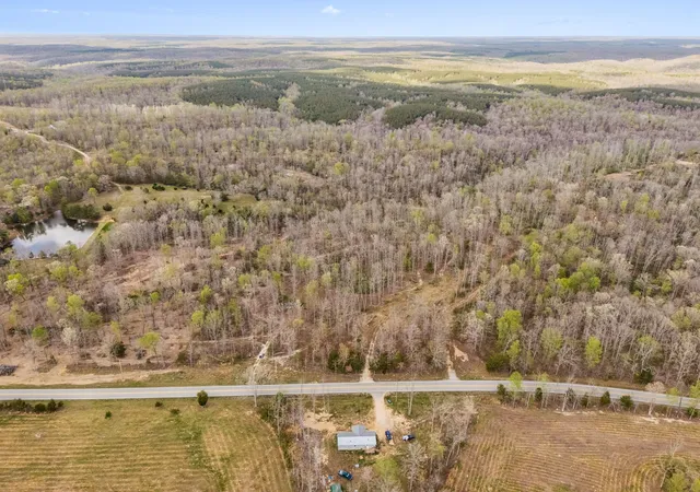 Homes for sale in Nunnelly, TN | 3330 Hwy 230 W, Nunnelly, TN 37137 | MLS# 3170621