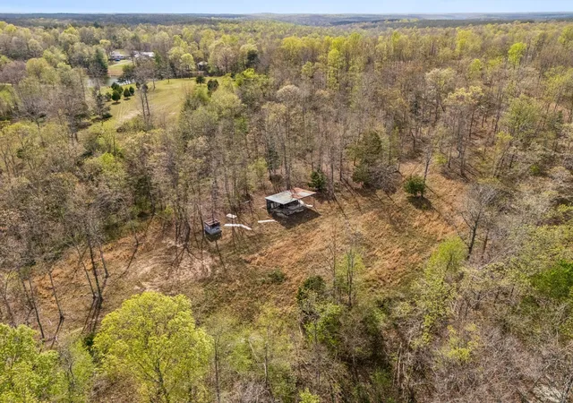 Homes for sale in Nunnelly, TN | 3330 Hwy 230 W, Nunnelly, TN 37137 | MLS# 3170621